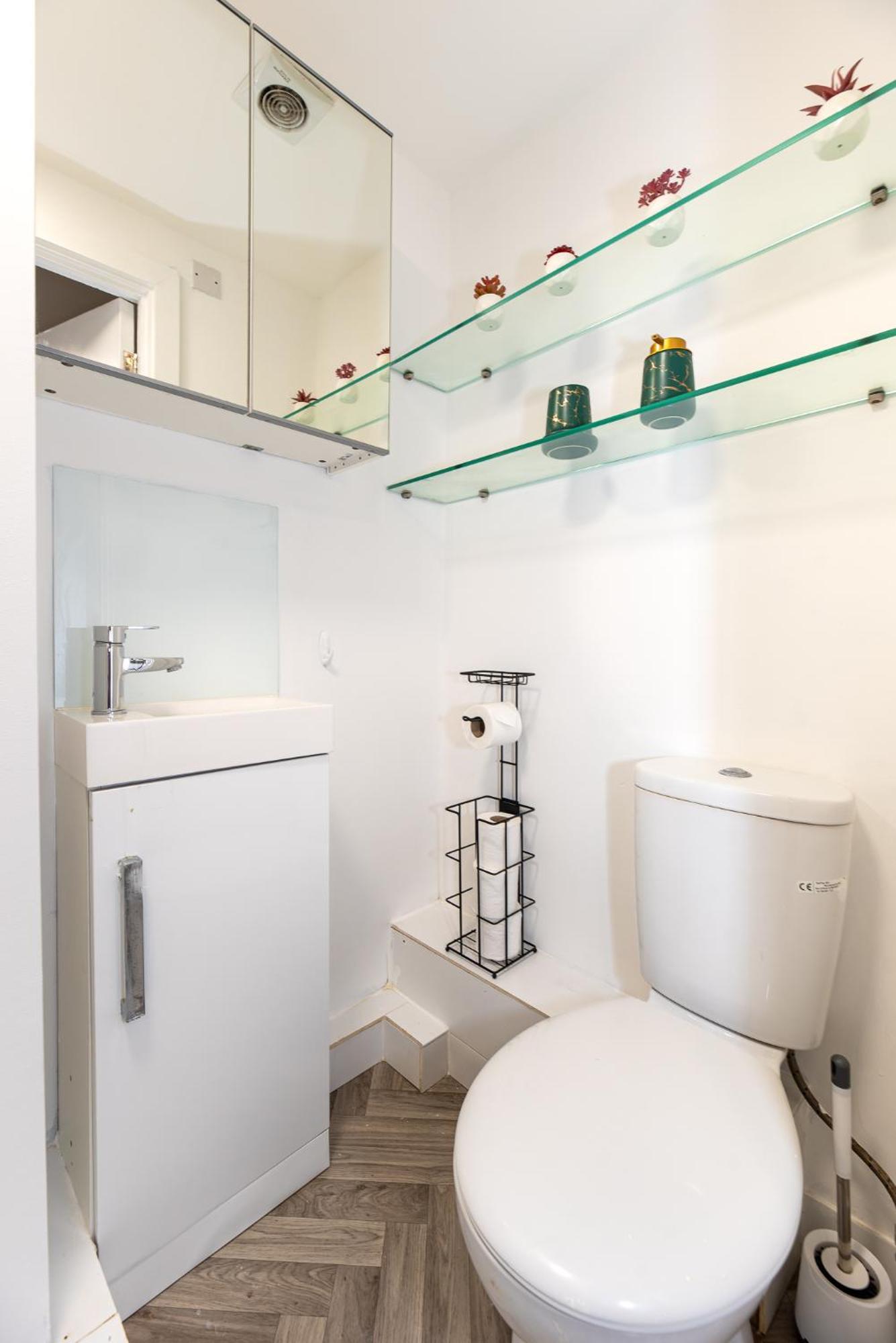 Small And Trendy Studio 3B London Eksteriør billede